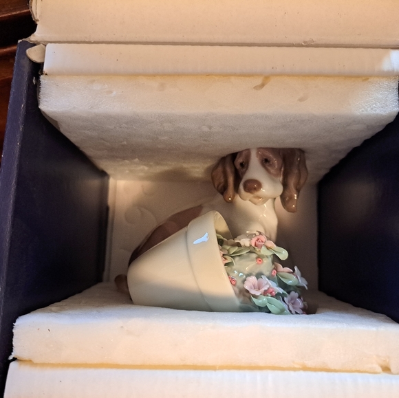 FINAL COST RARE Lladro It Wasn't  Me 07672 puppy flower pot with box - Picture 7 of 8